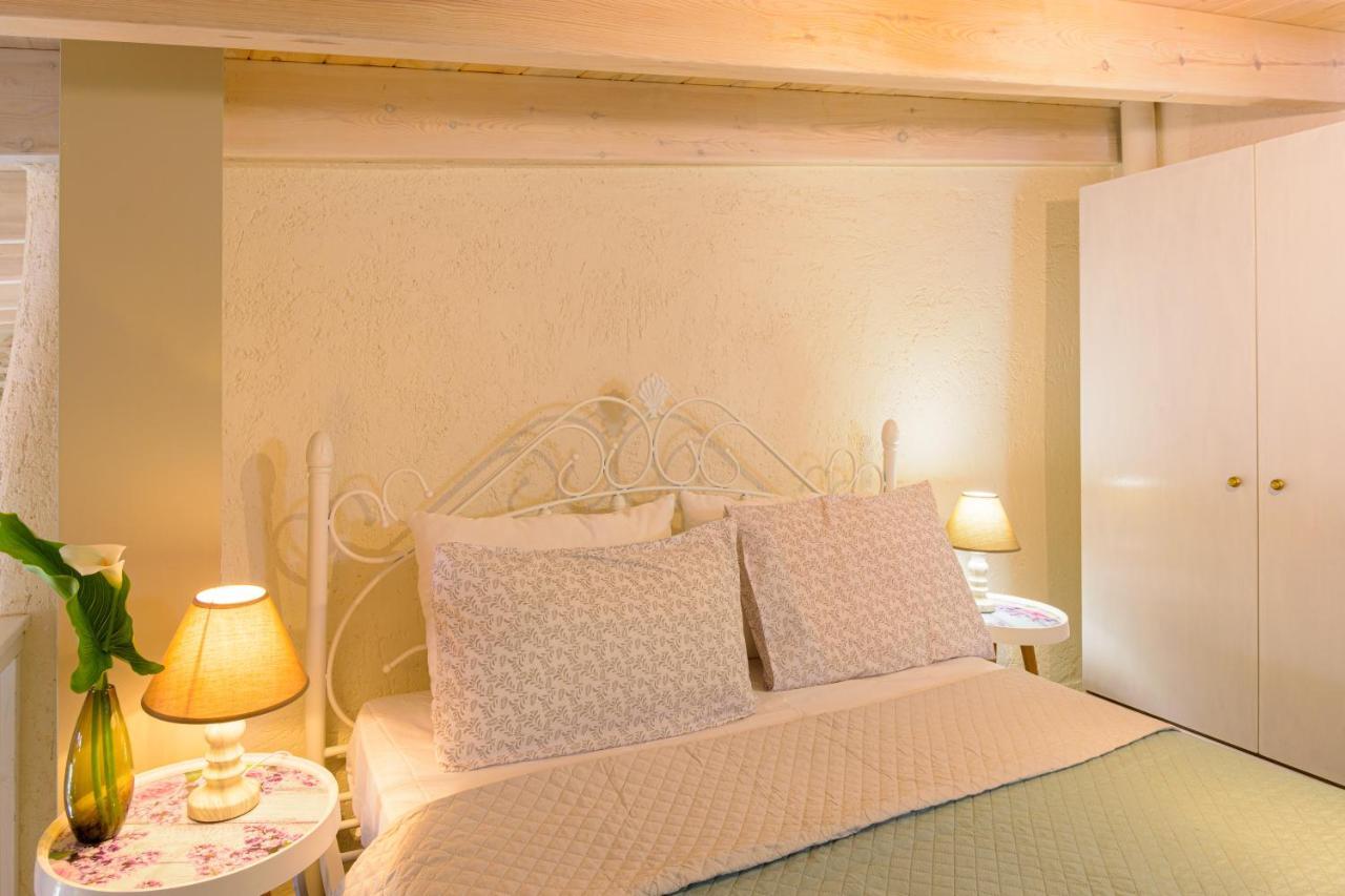 Вилла Platipodi Stone House Nikithianos Экстерьер фото
