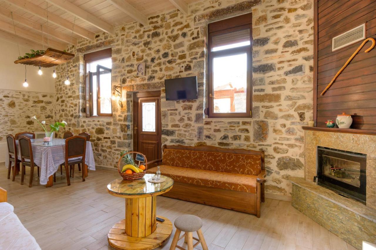Вилла Platipodi Stone House Nikithianos Экстерьер фото